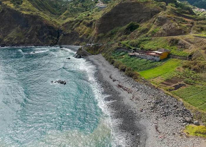 Maiata Beach House By Hr Madeira